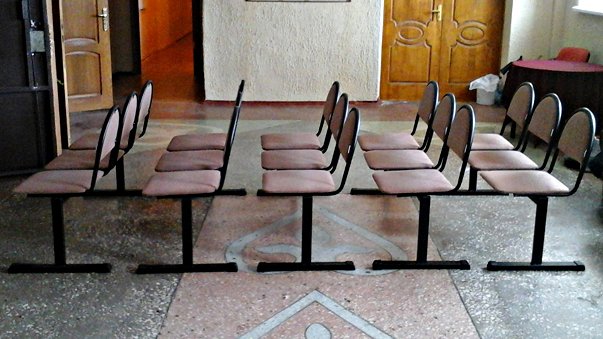 Кресло для холлов и вестибюлей «Трoйка»