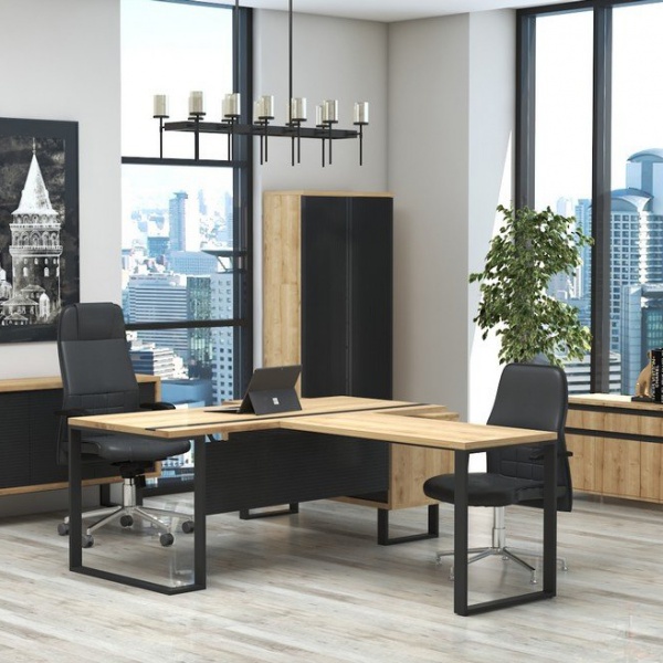 Стиль современного офиса в офисе с мебелью ЗЕТА